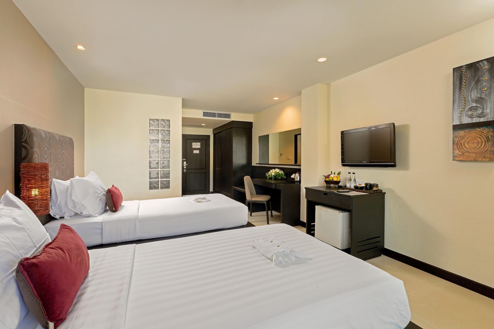Baramee Resortel Patong Buitenkant foto