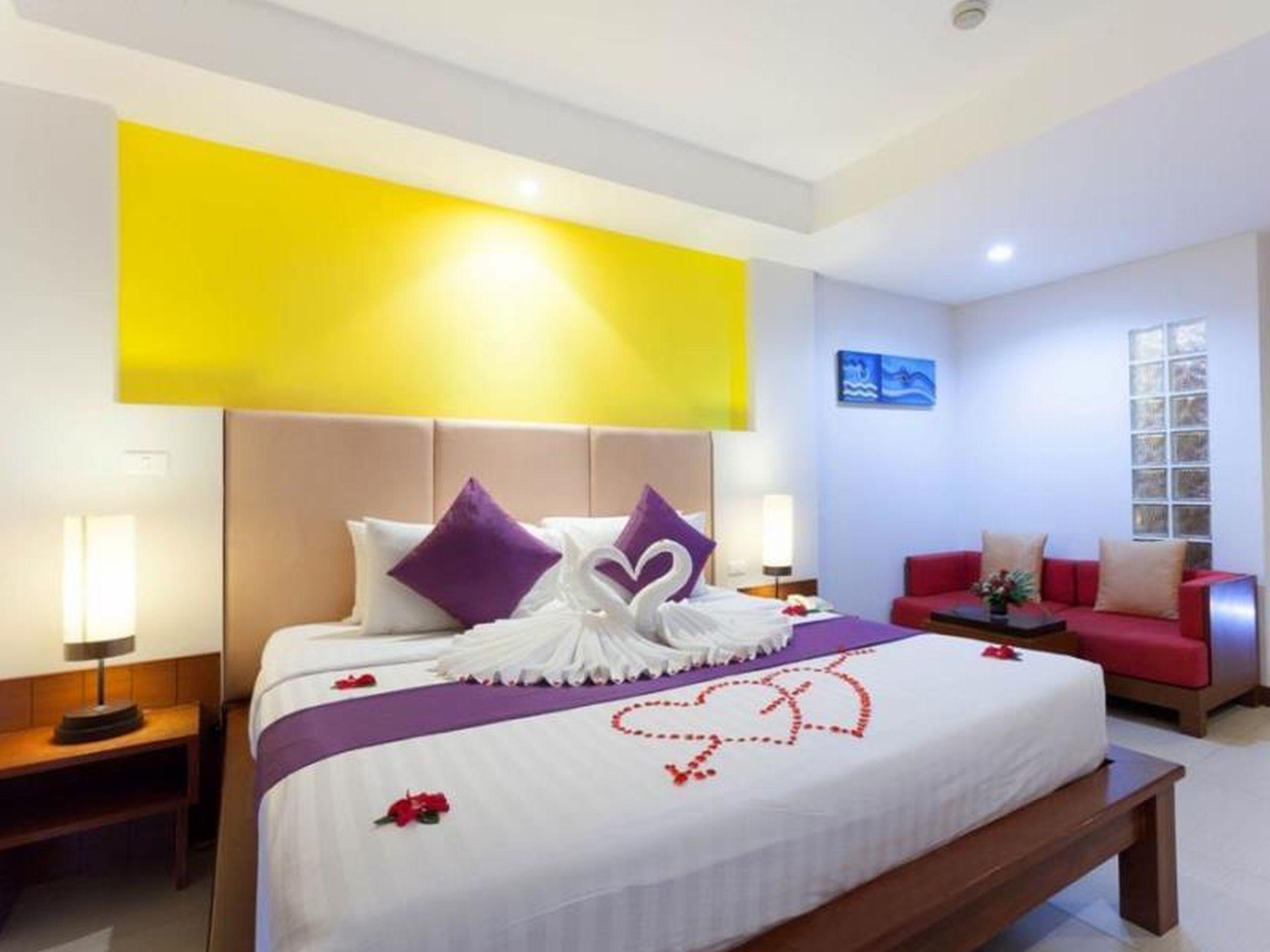Baramee Resortel Patong Buitenkant foto