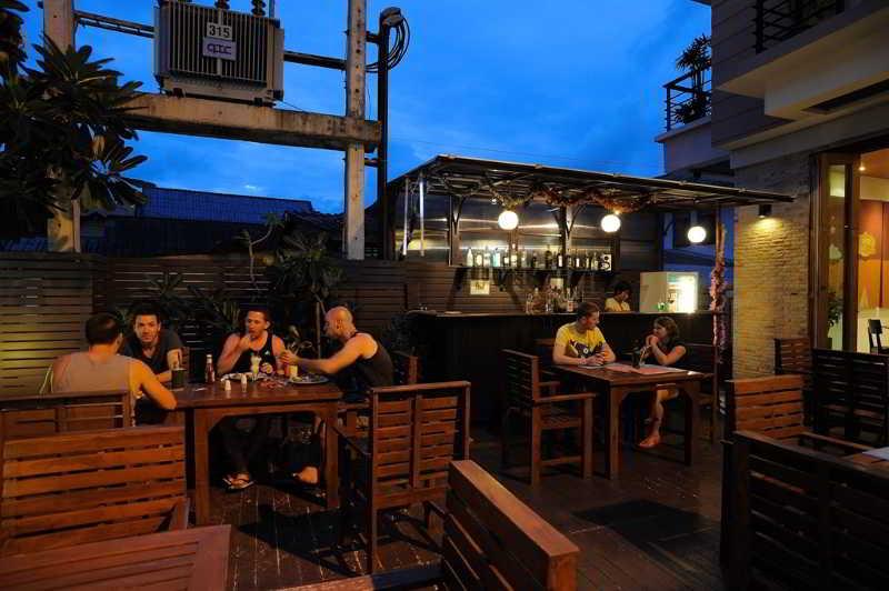Baramee Resortel Patong Buitenkant foto