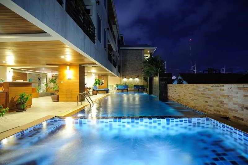 Baramee Resortel Patong Buitenkant foto