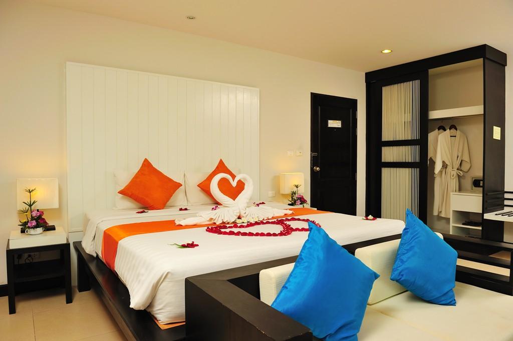 Baramee Resortel Patong Buitenkant foto
